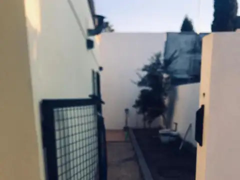 Depto Tipo Casa en Venta en Ramos Mejia, USD 125.000