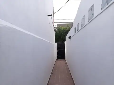 Depto Tipo Casa en Venta de 1 dormitorio