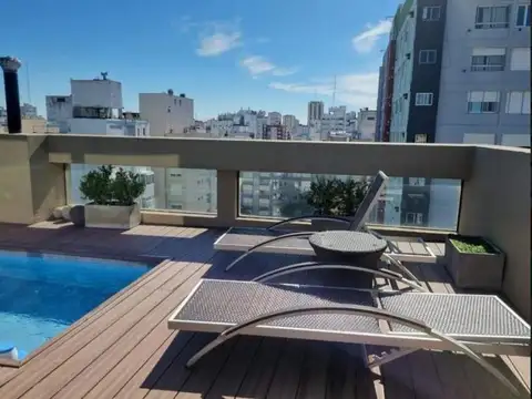DEPARTAMENTO 4 AMBIENTES EDIFICIO DE CATEGORIA PLAZA MITRE