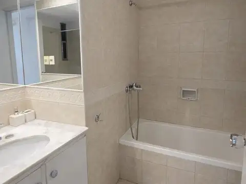 Departamento en Alquiler con 1 cocheras