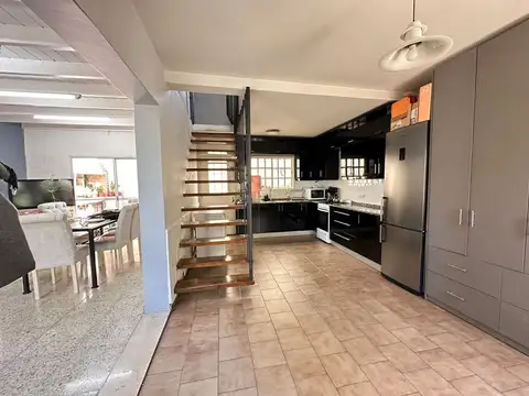 Depto Tipo Casa en Venta 9 años