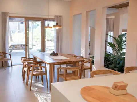 CASA EN VENTA PINAMAR PLAYERA GAS NATURAL 4 AMB