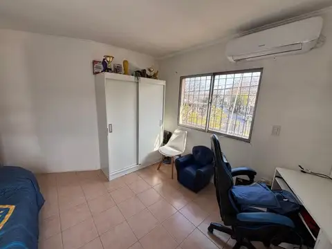 Depto Tipo Casa en Venta 26 años