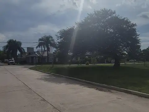 Terreno en Venta en Oliva, USD 100