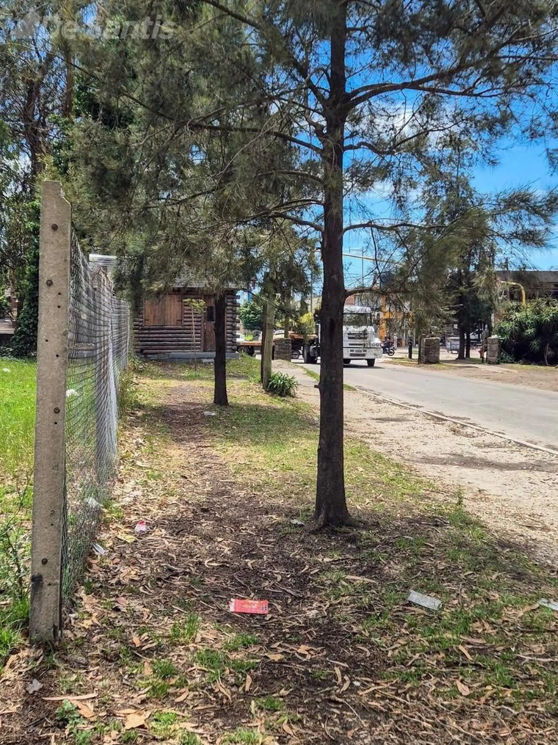 VENTA. TERRENO BOSQUE PERALTA RAMOS.