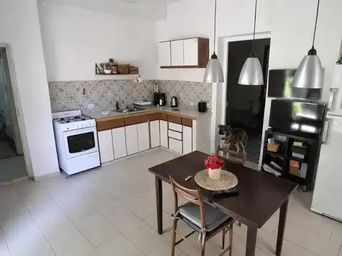 Casa en Alquiler en La Plata, USD 1.300