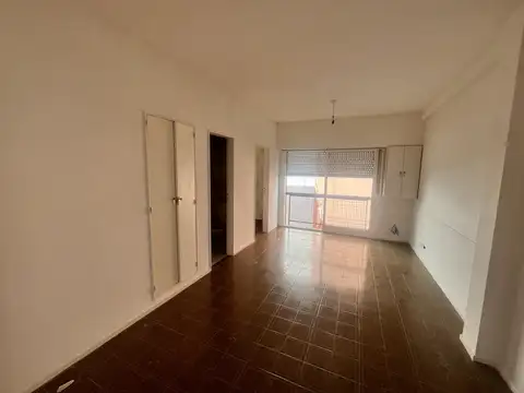 Se Alquila en Pleno Centro de Ciudad Jardin Monoambiente F: 10928