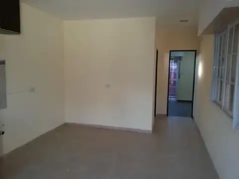 Departamento en Alquiler en Lanús Oeste, $ 430.000
