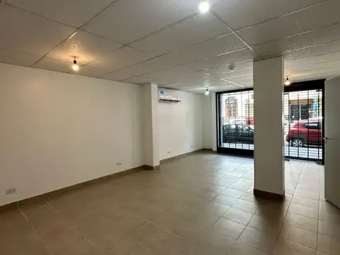 Local en Alquiler en Centro, $ 1.800.000