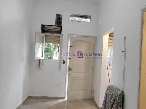 Depto Tipo Casa en Alquiler de 2 ambientes