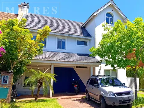 Casa en alquiler en El Barrio Jacaranda