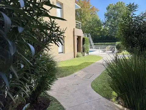 Departamento  en Alquiler en Jardines de Saraví, Pilar, G.B.A. Zona Norte