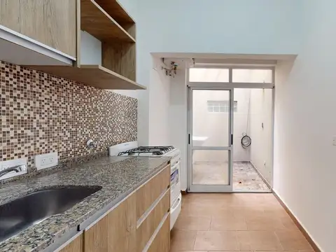 Depto Tipo Casa 4 ambientes con 1 baño