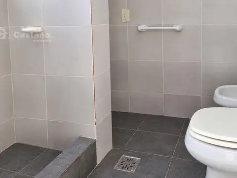 Depto Tipo Casa 3 ambientes con 2 baños