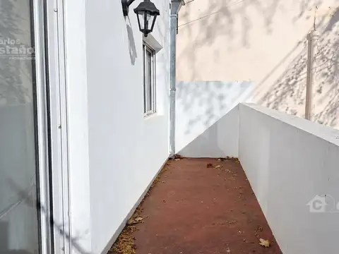 Depto Tipo Casa en Alquiler en Florida Mitre/Este, $ 1.700.000