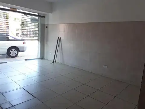 Local en Venta en Barrio Atalaya, USD 55.000