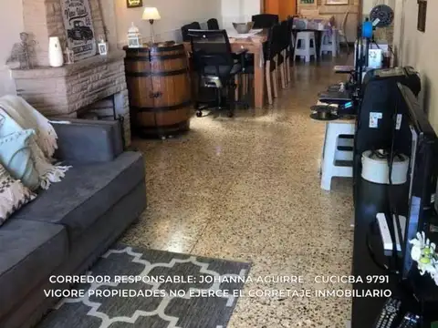 Depto Tipo Casa en Venta en Parque Avellaneda, USD 190.000