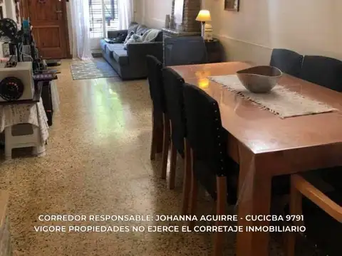 Depto Tipo Casa 5 ambientes con 1 baño