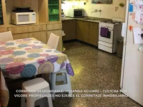 Venta exclusivo PH 5 ambientes con cochera en Parque Avellaneda Imperdible