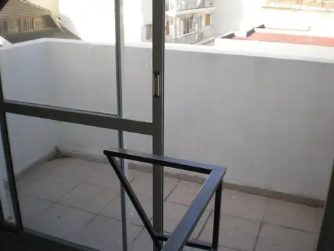 Depto Tipo Casa en Venta al Este