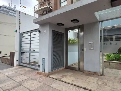 Olavarria 200, Piso 7