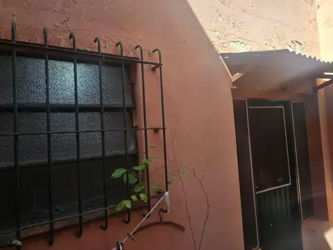 Depto Tipo Casa en Venta de 2 ambientes
