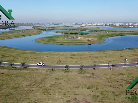 Terreno en Venta de 653,0 m2