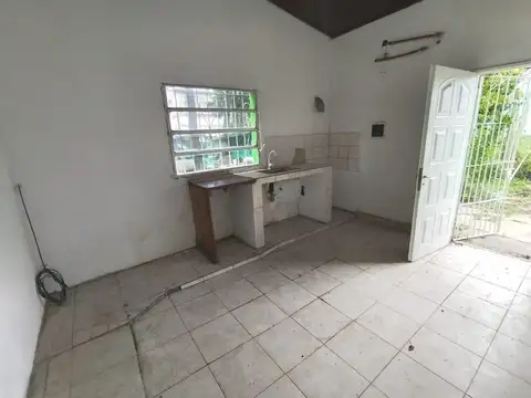Casa en Alquiler con 1 cochera