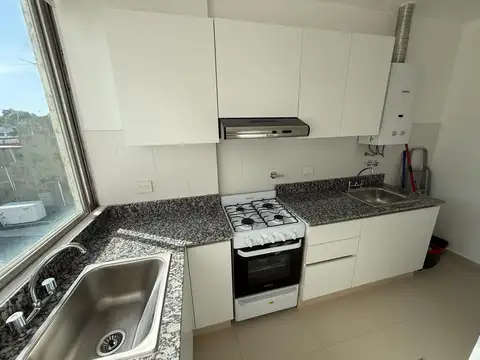 Asuncion 3700, Piso 3