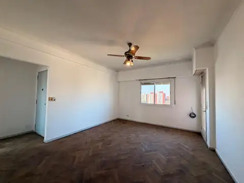 CUATRO AMBIENTES EN VENTA CON BALCÓN