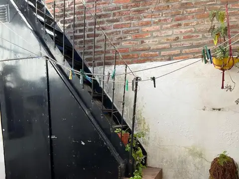 Casa en alquiler - Teniente Agnea al 900