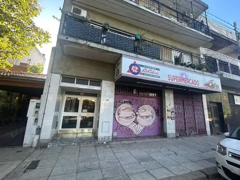 Avenida Salvador María del Carril 4800