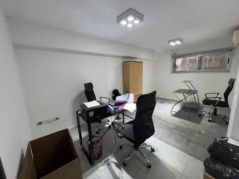 Oficina en Alquiler en Colegiales, $ 700.000