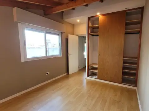 DEPTO AL FRENTE 3 AMB EN VILLA BALLESTER CENTRO SIN EXPENSAS