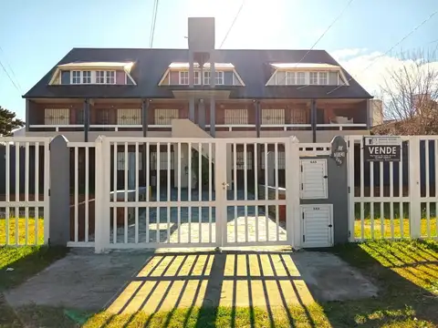 MUY BONITO DEPTO DE DOS DORMITORIOS A 3 CUADRAS DEL MUELLE
