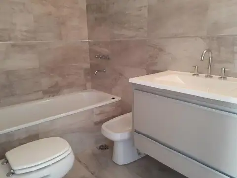 Departamento 3 ambientes con 2 baños