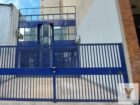 Local en Alquiler en Constitución, $ 6.500.000