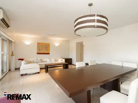 Departamento 5 ambientes con 2 baños