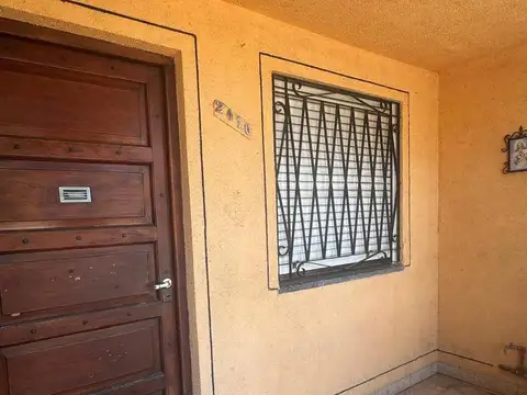 Depto Tipo Casa en Venta de 2 ambientes