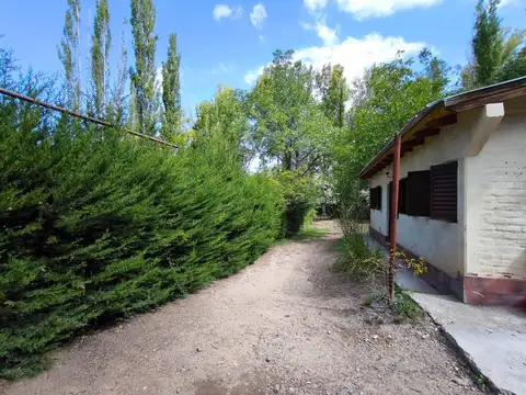 Casa 5 ambientes con 1 baño