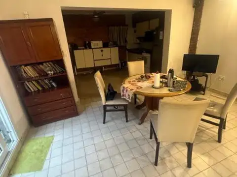 Casa en Alberdi Agüero 3800
