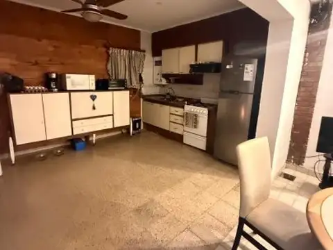 Casa en Alberdi Agüero 3800