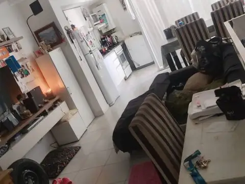 Departamento 4 ambientes con 1 baño