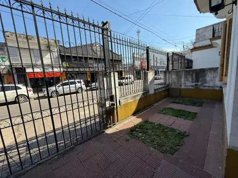 Brown 200