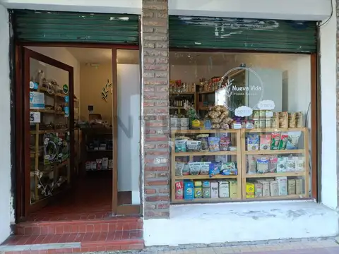 VENTA | Local Comercial en Barrio La Loma | 26 y 36 | 17 m² | Sin expensas | Imp