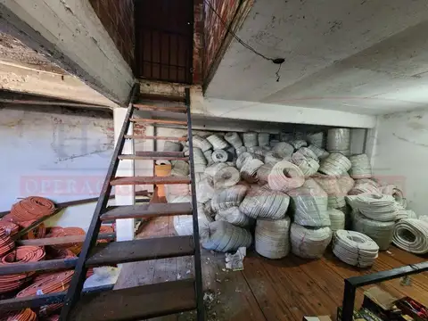 Av. Presidente Perón 1757