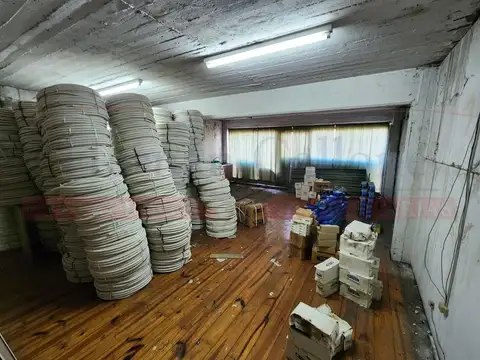 Av. Presidente Perón 1757