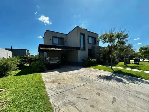 Casa  en Venta en Los Arces, La Cañada de Pilar, Pilar