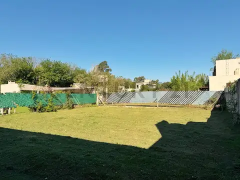 CASA EN VENTA  EN ARTURO SEGUI