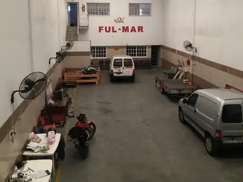 Galpon en Alquiler 43  mts Fondo